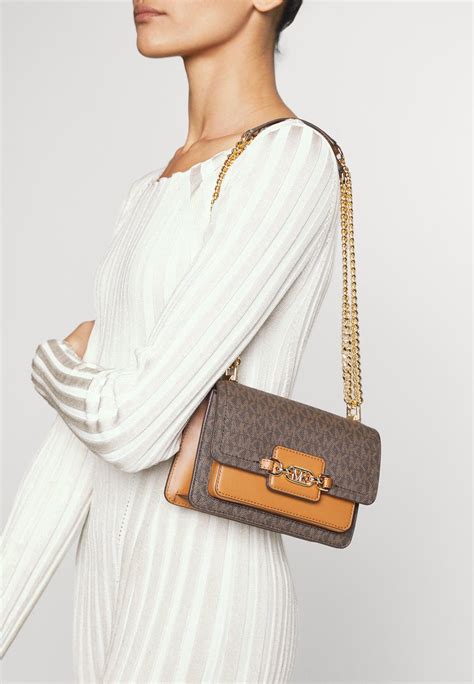 michael michael kors adele schoudertas brown